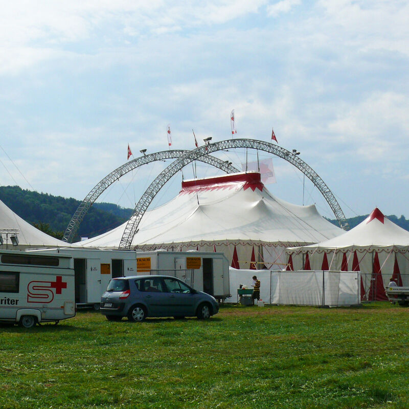 kuppelzelt08_32x32m