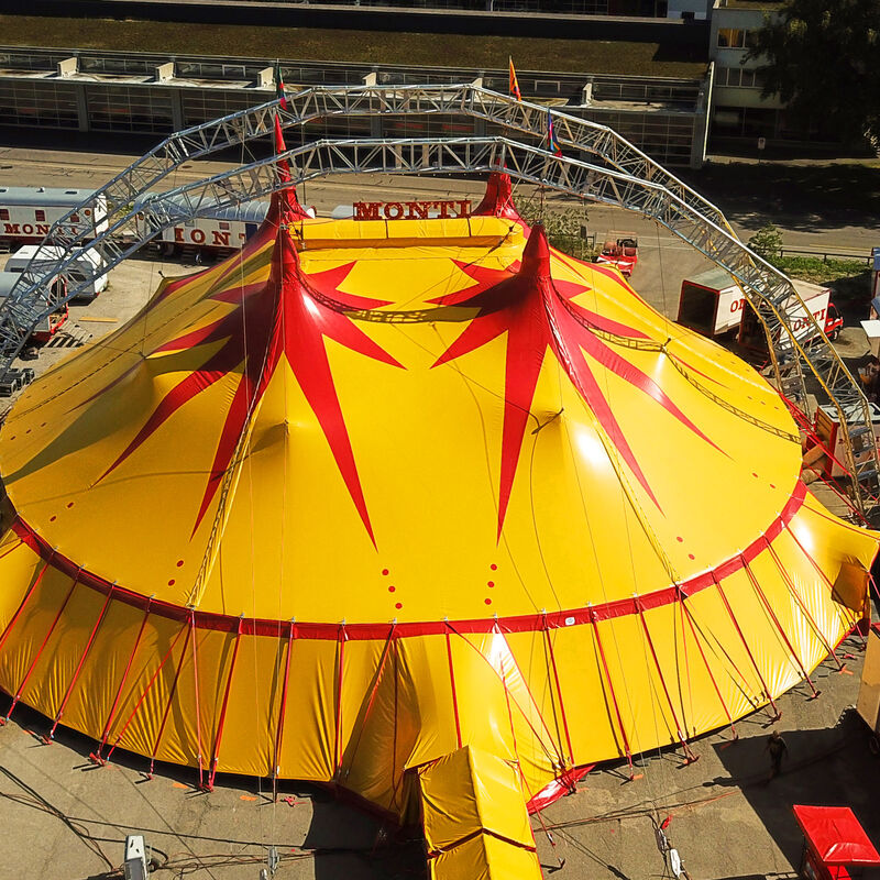 circuszelt04_30m_bm